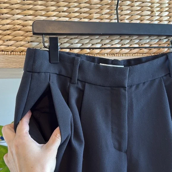 Abercrombie & Fitch Black High-Rise Wide Leg Career Trouser Dress Pants, 27/ 4 - Picture 4 of 9